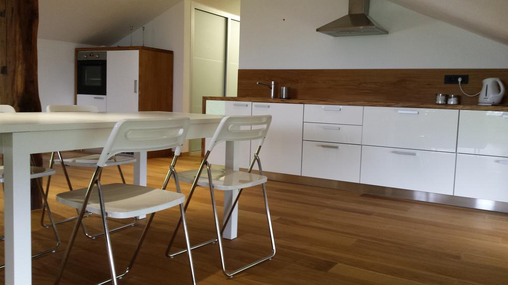 Apartments Lom โมสต์ นา โซชิ ห้อง รูปภาพ
