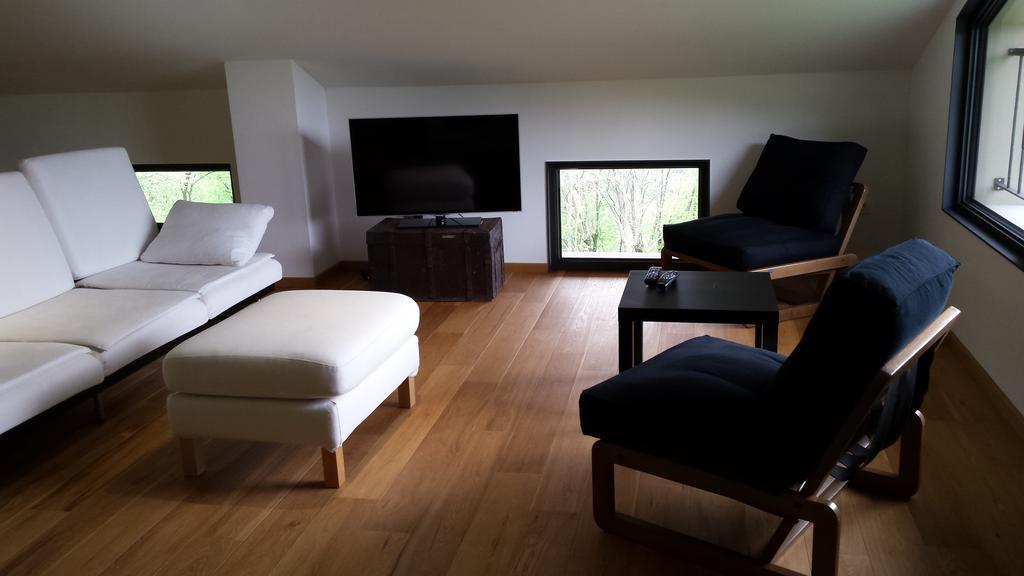 Apartments Lom โมสต์ นา โซชิ ห้อง รูปภาพ